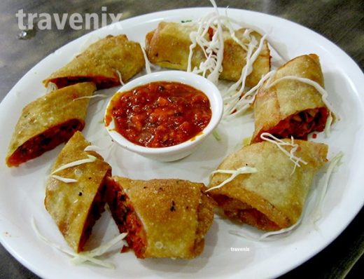 Top 10 Best Street Foods You Must Taste in Ghatkopar - Mumbai