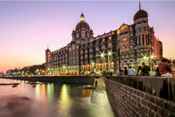 10 Beautiful Historical Places You Must Visit in Mumbai