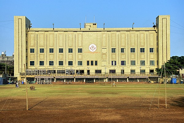 PJ Hindu Gymkhana Facade