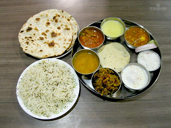 Santosham_Sp.Veg.Thali