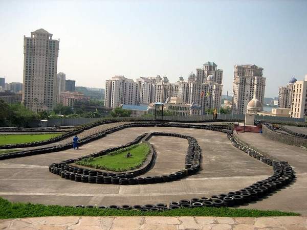 tourist places near powai mumbai