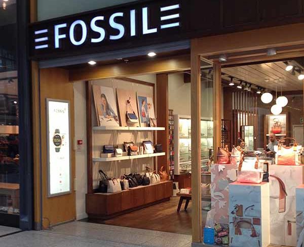 Fossil store hotsell vashi