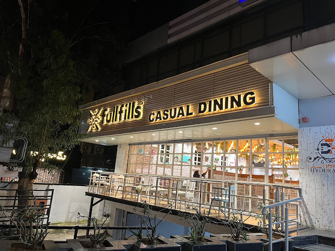 Fullfills multi-cuisine restaurant